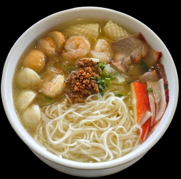 S4 - Seafood Rice Noodle Soup