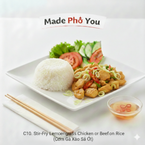 C10. Spicy Lemongrass Chicken or Beef on Rice (Cơm Gà Hoặc Bò Xào Sả Ớt)