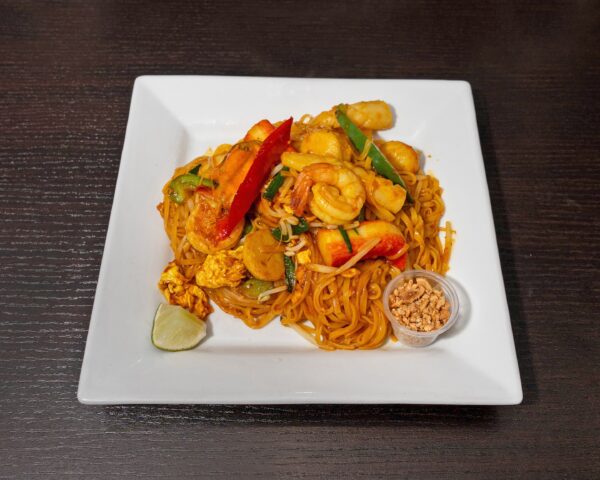 T10. Pad Thai Noodle Stir Fry - Pad Thái